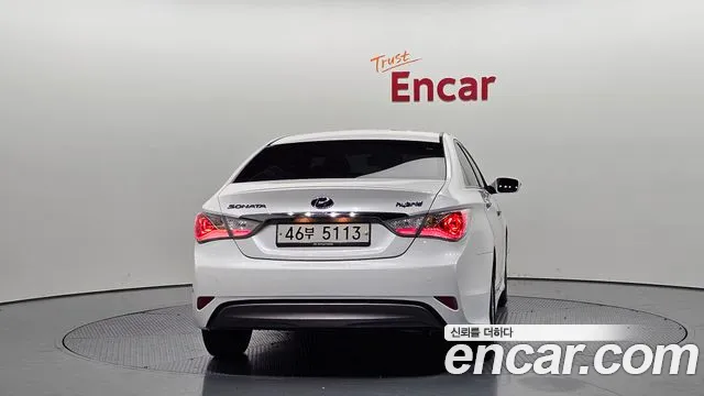 Hyundai Hybrid 2012 thumb 6