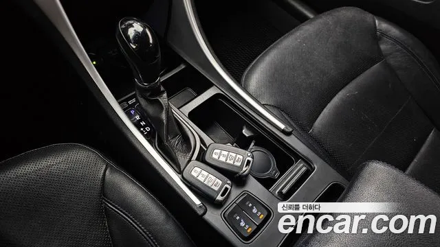 Hyundai Hybrid 2012 thumb 10