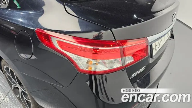 Renault SM5 2014 thumb 9