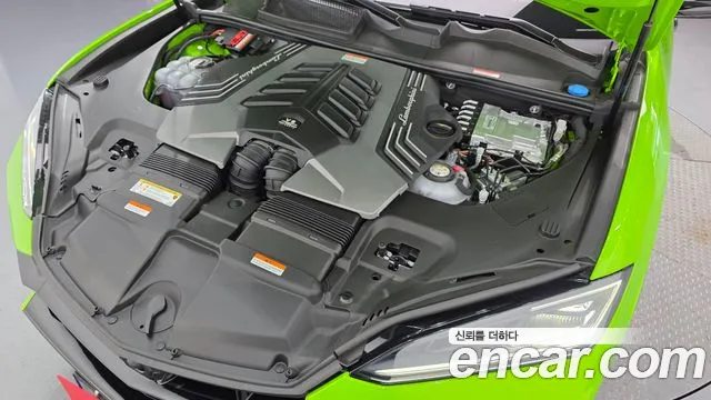 Lamborghini Urus 2025 thumb 3