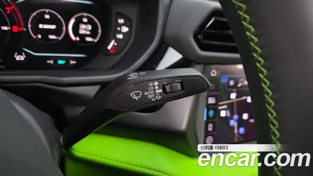 Lamborghini Urus 2025 thumb 12