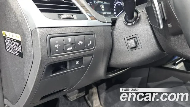 Genesis G80 2018 thumb 7