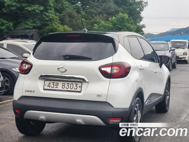 Renault QM3 2017 thumb 7