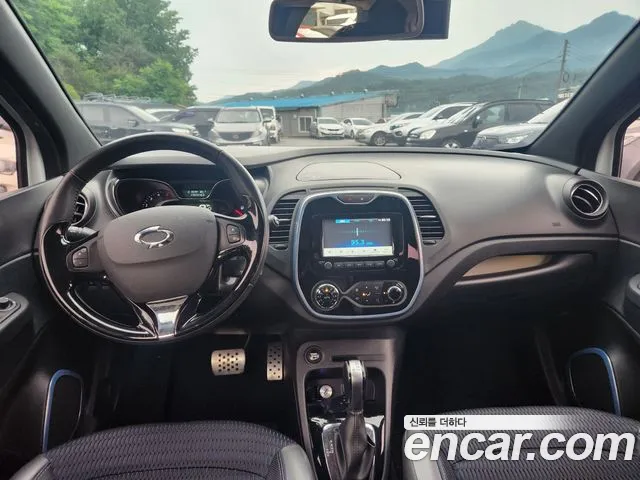 Renault QM3 2017 thumb 5
