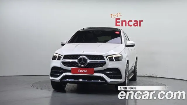 Mercedes-Benz E-Класс 2023 thumb 4