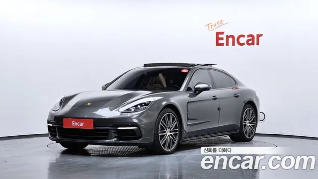 Porsche Panamera 2017 thumb 5
