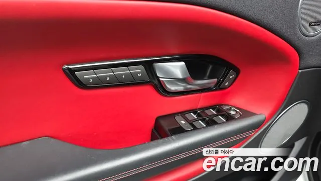 Land Rover Range Rover Evoque 2016 thumb 5