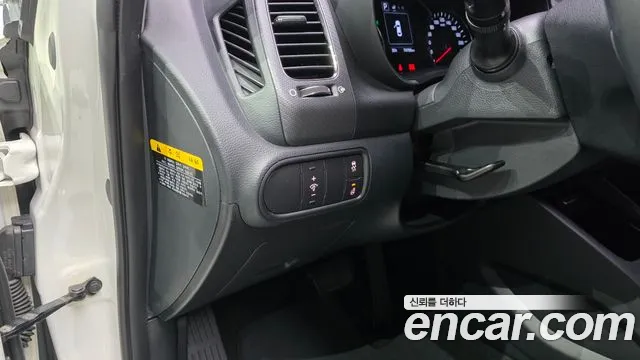 Kia K3 2016 thumb 9