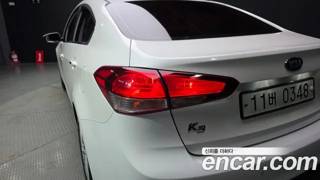 Kia K3 2016 thumb 6