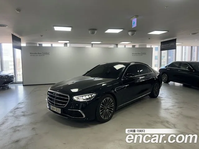 Mercedes-Benz S-Class 2021 thumb 11