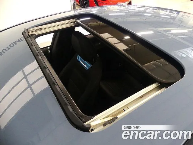Mercedes-Benz AMG GT 2024 thumb 9
