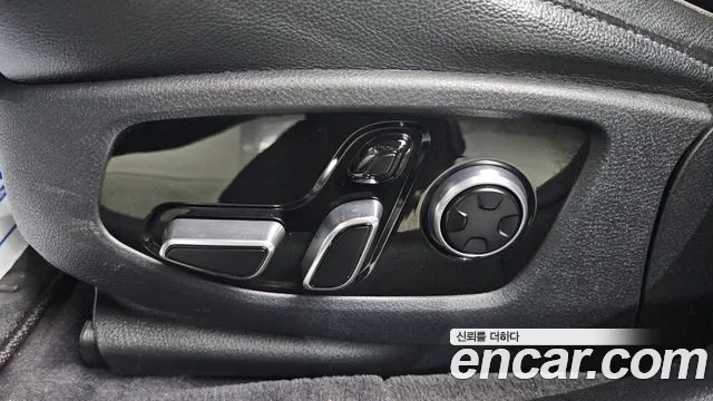 Kia K9 2019 thumb 8