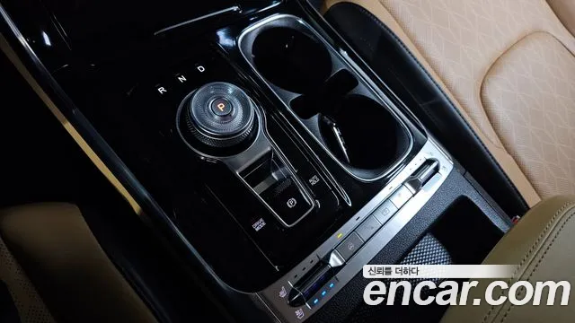 Kia Carnival 2022 thumb 3