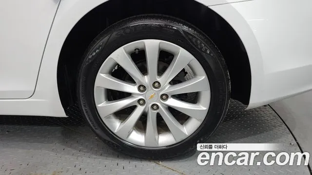 Chevrolet Cruze 2016 thumb 2