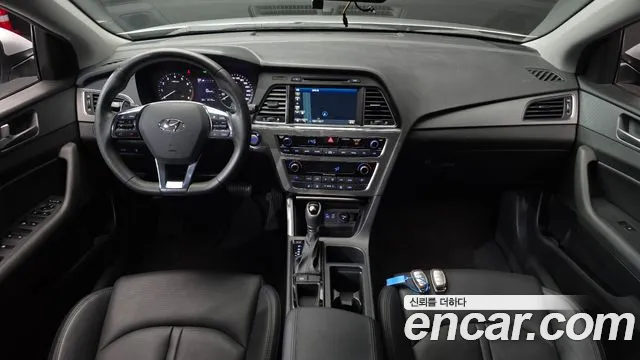 Hyundai Sonata 2016 thumb 2