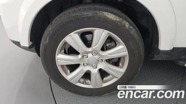 Land Rover Discovery 2015 thumb 6