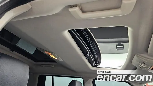 Land Rover Discovery 2015 thumb 11
