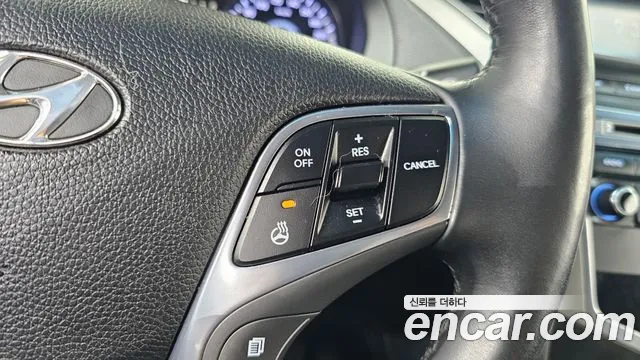 Hyundai Grandeur 2015 thumb 11