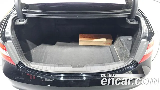 Hyundai Grandeur 2015 thumb 2