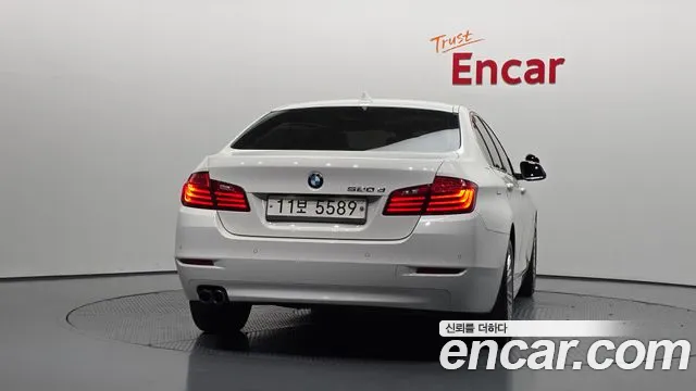 BMW 5 серии 2015 thumb 2