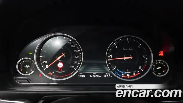 BMW 5 серии 2015 thumb 4