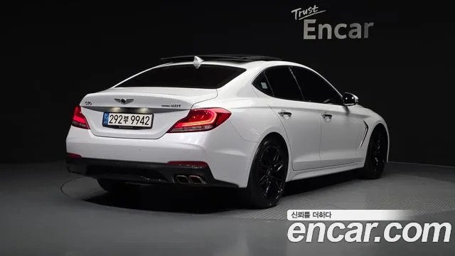 Genesis G70 2019 thumb 4