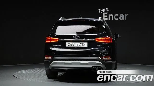 Hyundai Santa Fe 2018 thumb 4