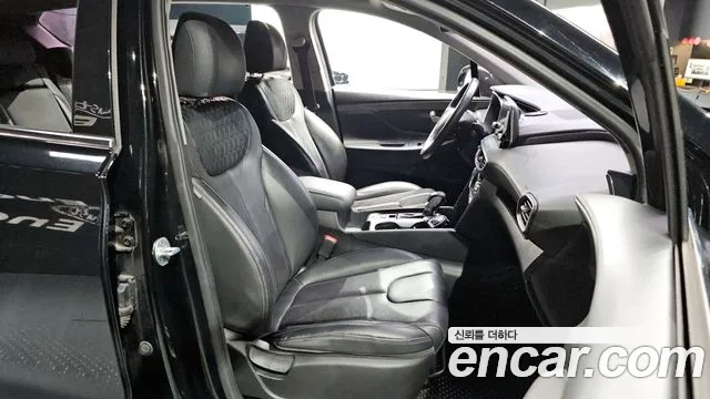 Hyundai Santa Fe 2018 thumb 5