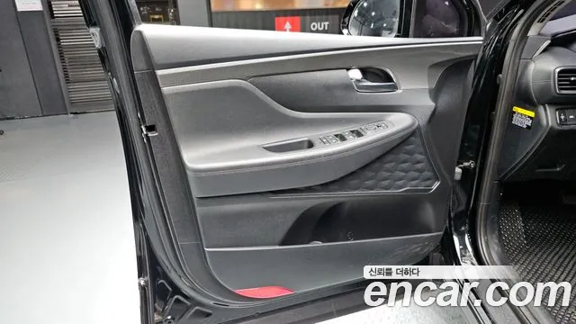Hyundai Santa Fe 2018 thumb 10