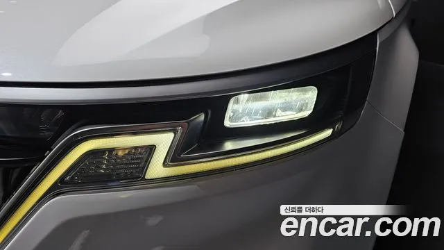 Kia Carnival 2022 thumb 6