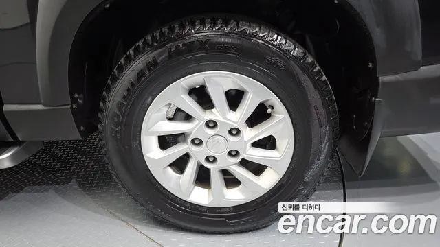 KGM Rexton 2019 thumb 4