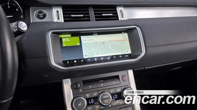 Land Rover Range Rover Evoque 2018 thumb 12