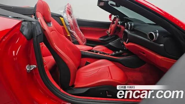 Ferrari Portofino 2019 thumb 9