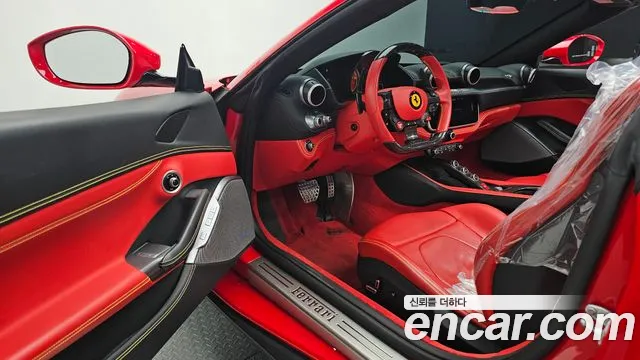 Ferrari Portofino 2019 thumb 6