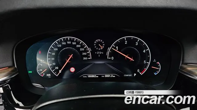 BMW 5 серии 2019 thumb 2