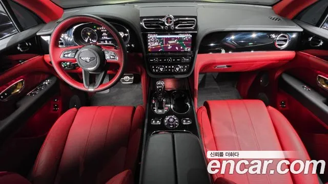 Bentley Bentayga 2022 thumb 2