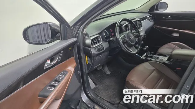 Kia Sorento 2015 thumb 6