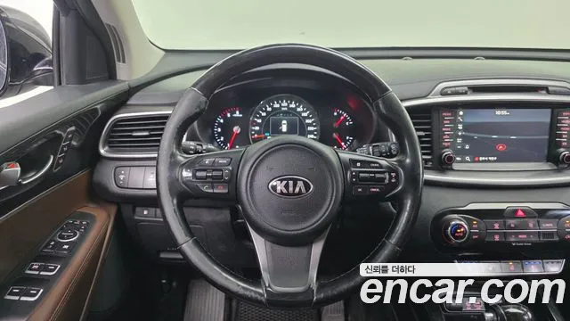 Kia Sorento 2015 thumb 3
