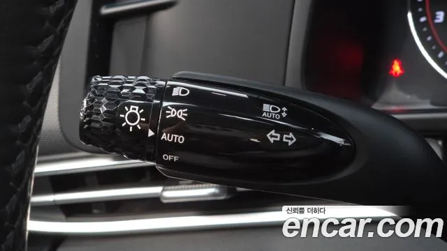 Hyundai Elantra 2020 thumb 7