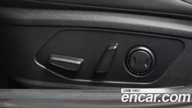 Hyundai Elantra 2020 thumb 9