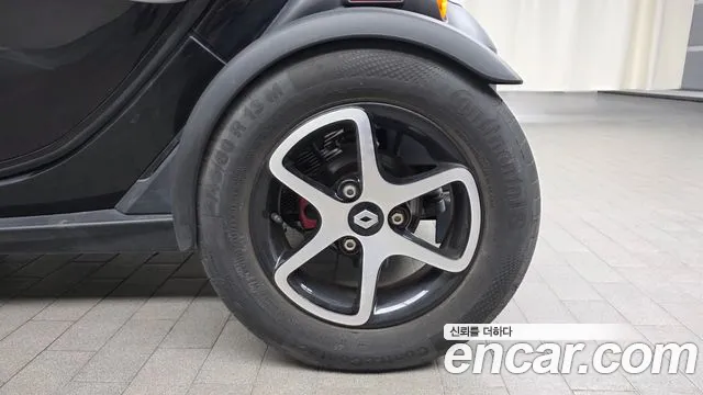 Renault Twizy 2019 thumb 9