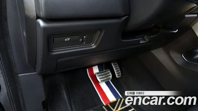 Land Rover Range Rover Evoque 2012 thumb 3