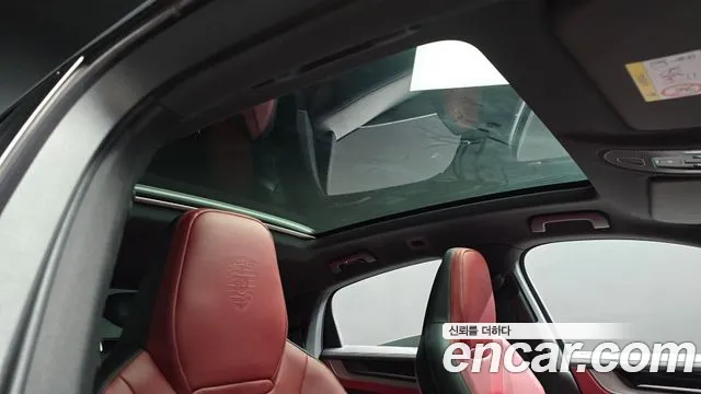 Porsche Cayenne 2024 thumb 12