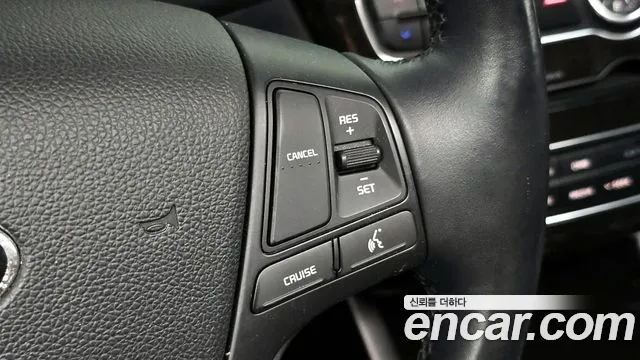 Kia K7 2013 thumb 11