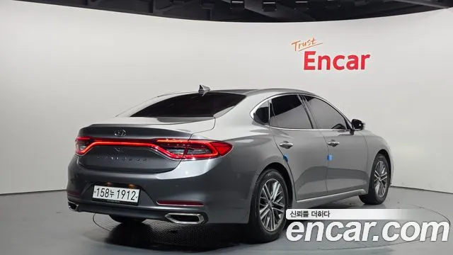 Hyundai Grandeur 2017 thumb 7