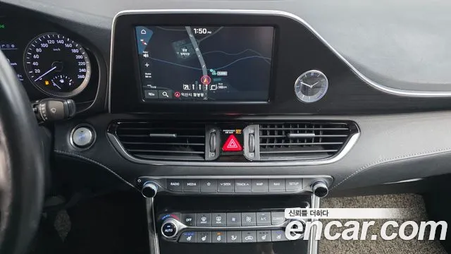 Hyundai Grandeur 2017 thumb 12