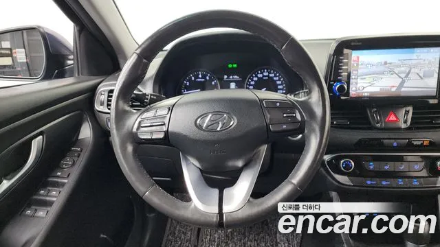 Hyundai i30 2017 thumb 7