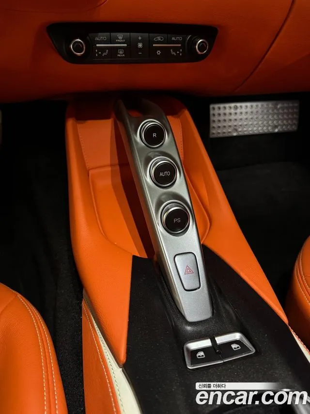 Ferrari 812 2020 thumb 5