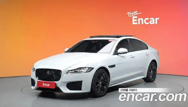 Jaguar XF 2020 thumb 4