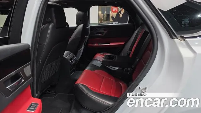 Jaguar XF 2020 thumb 3